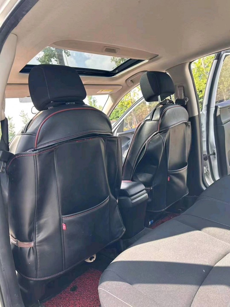 成都17年本田思域6