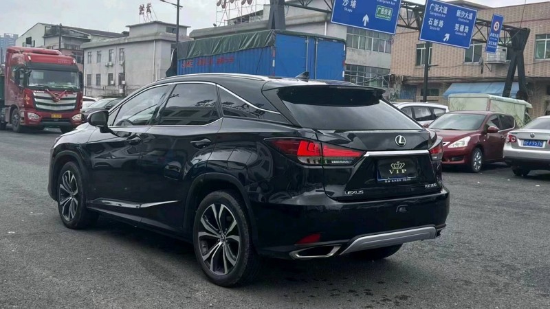 广州20年雷克萨斯RX8