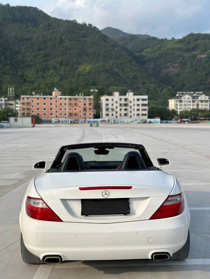 嘉兴15年奔驰SLK8