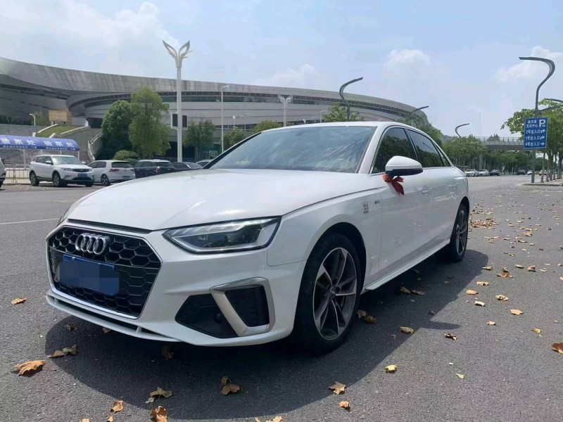 武汉21年奥迪A4L2