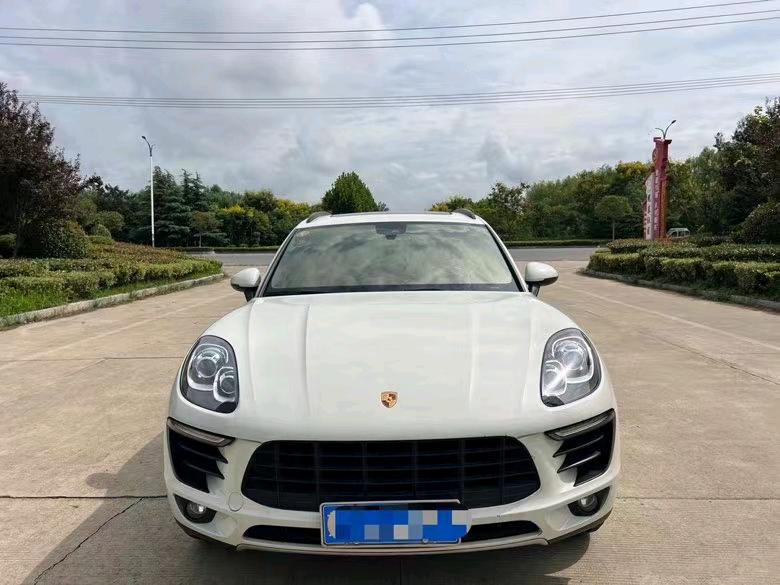 盐城17年保时捷Macan1