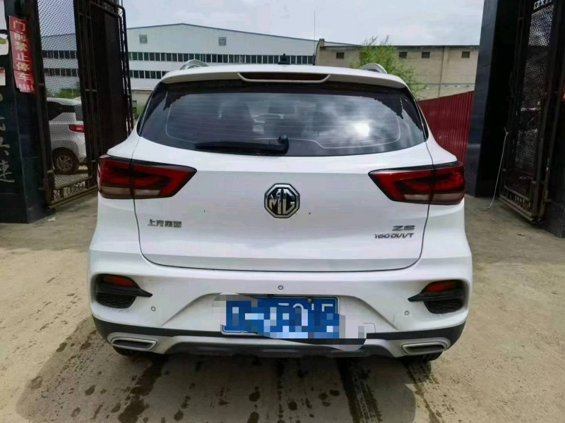 保定20年名爵ZS9