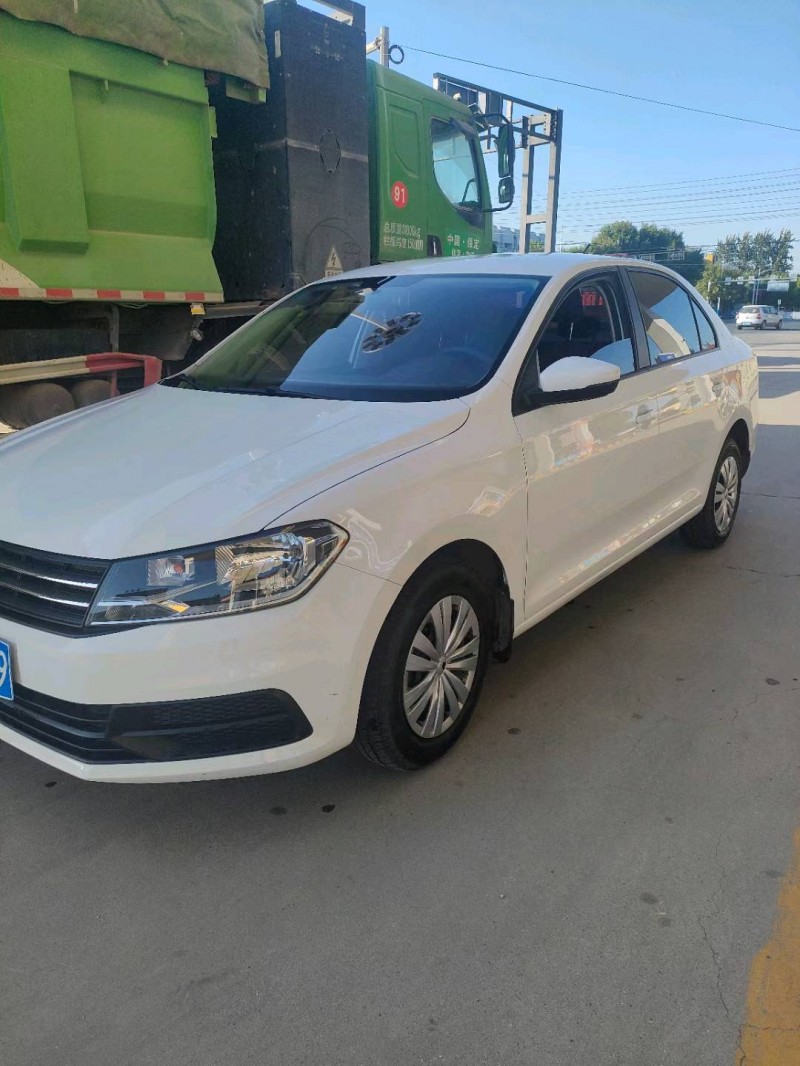 保定18年大众桑塔纳3