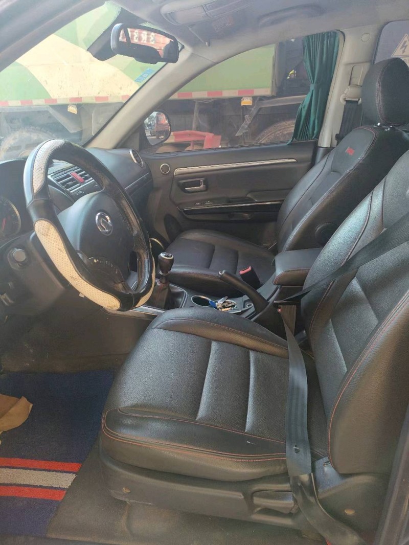 保定14年哈弗H56