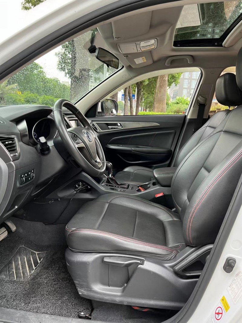 东莞16年长安汽车CS757