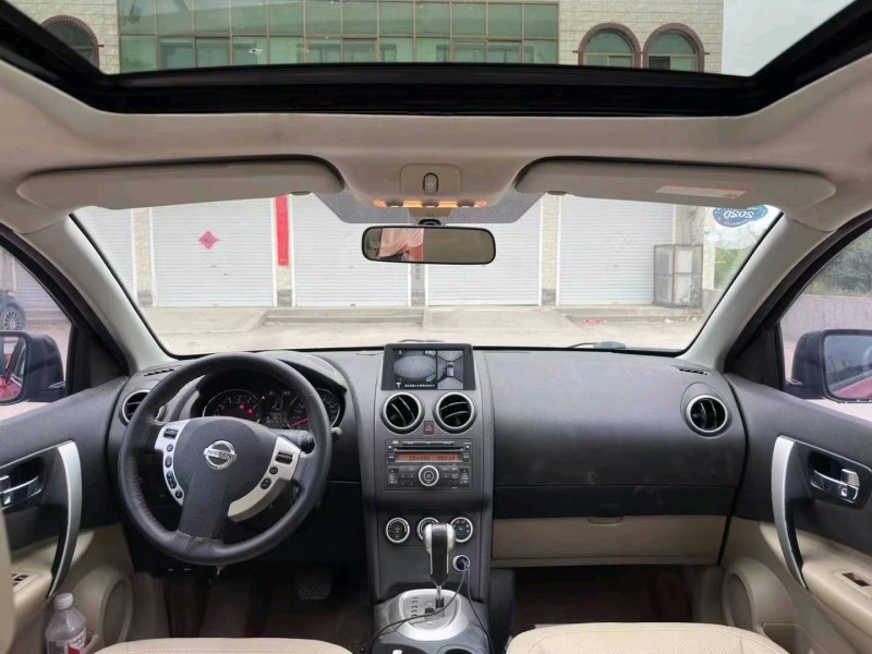 保定14年日产逍客4