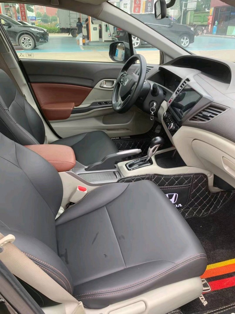 保定13年本田思域5