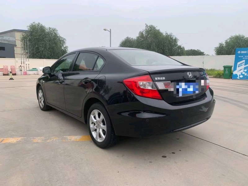 保定13年本田思域8