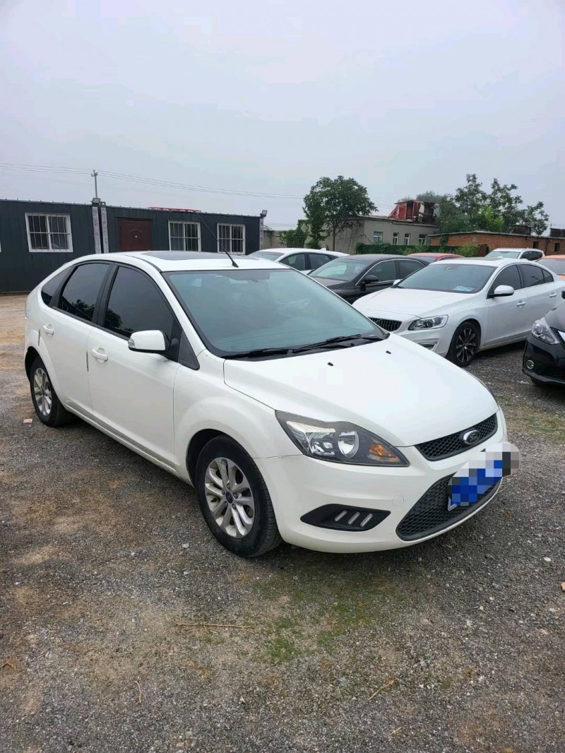 保定17年福特福克斯3