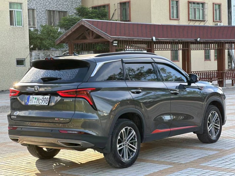 汕头21年长安汽车CS758