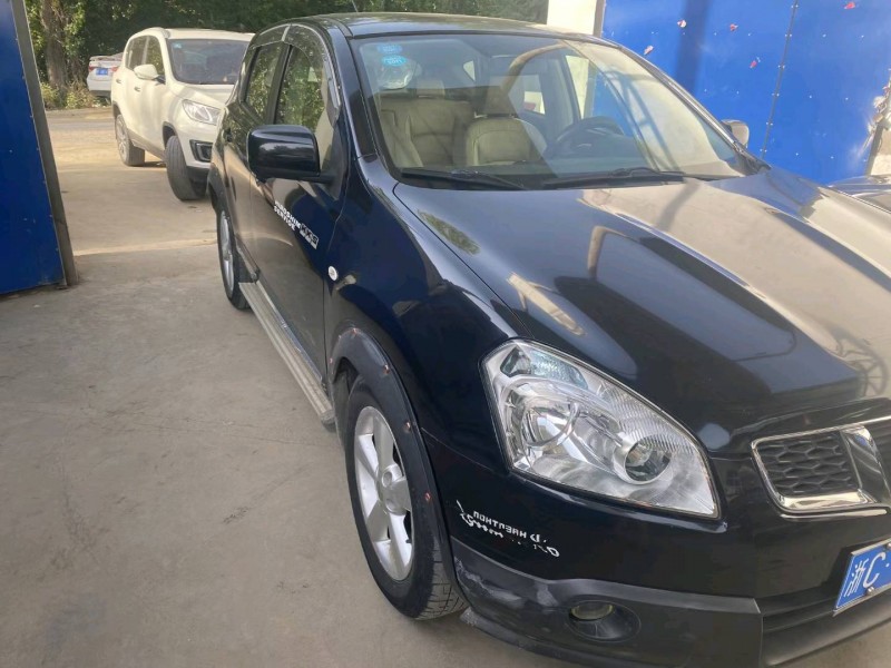 保定11年日产逍客3