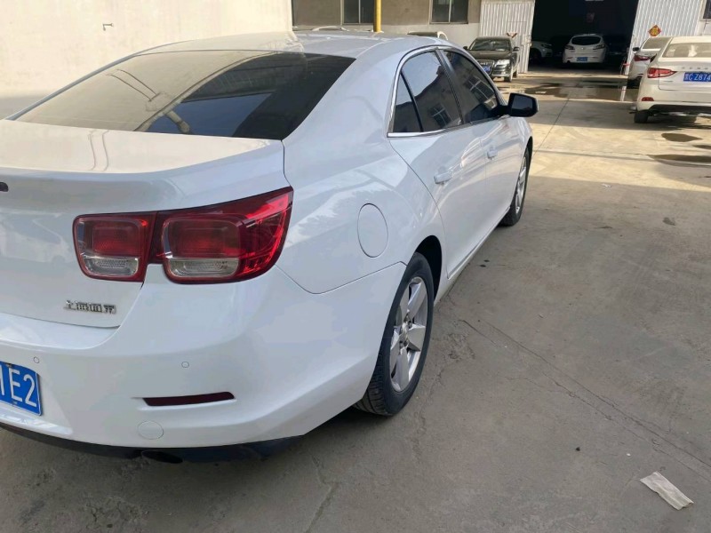 保定13年雪佛兰迈锐宝4