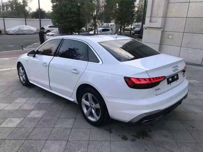 自貢21年奧迪A4L7