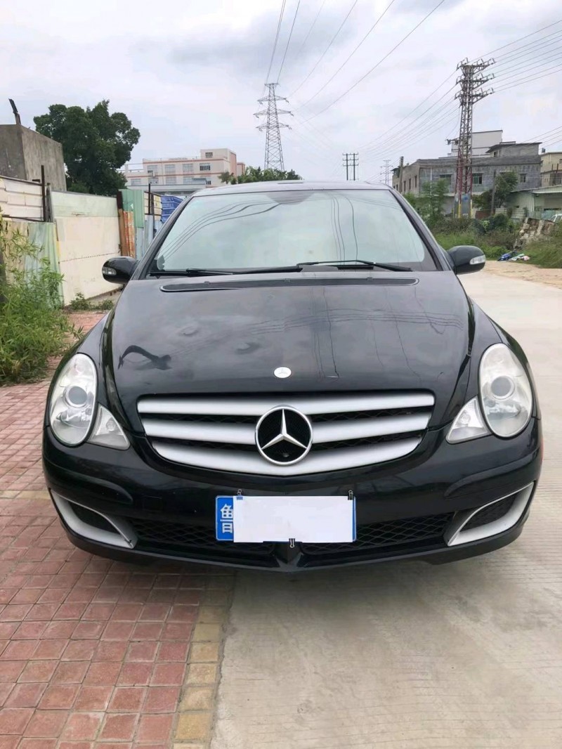 东莞06年奔驰R1
