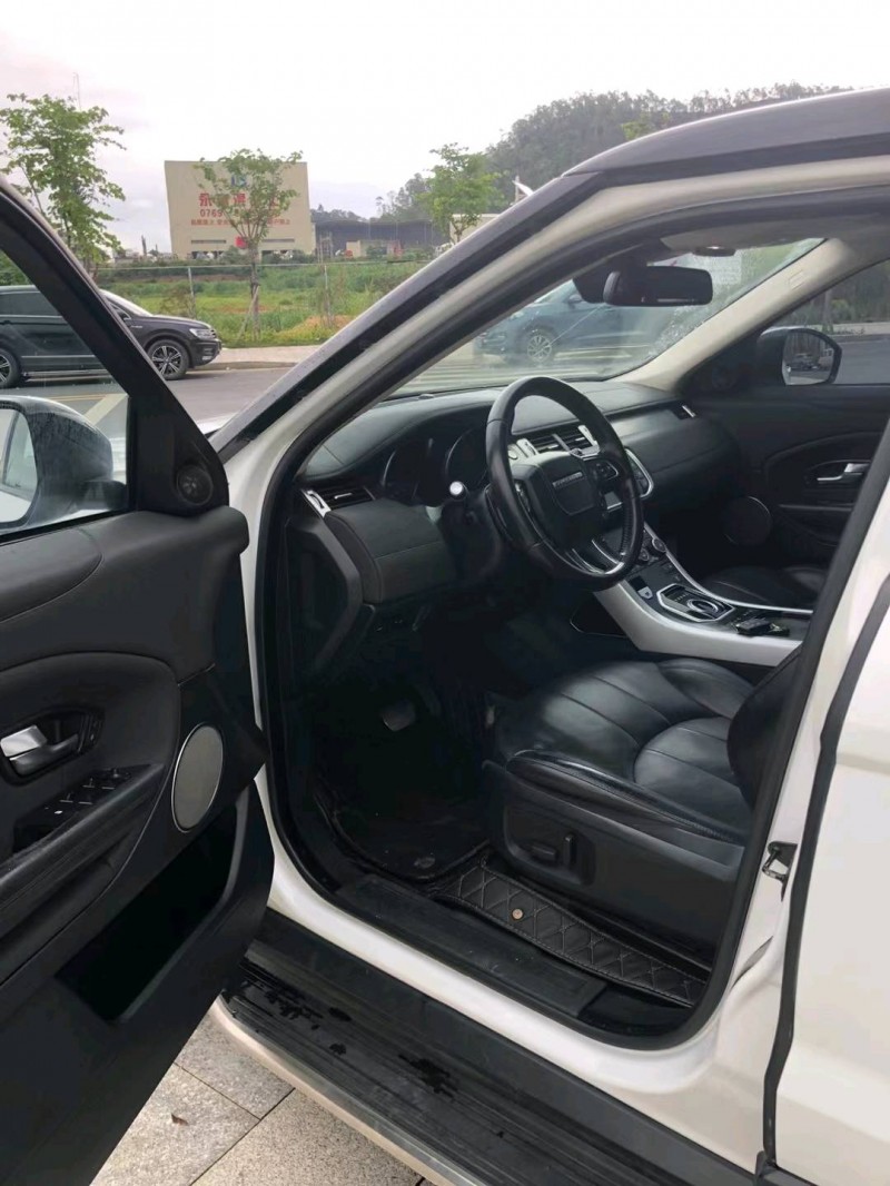 东莞16年路虎极光2