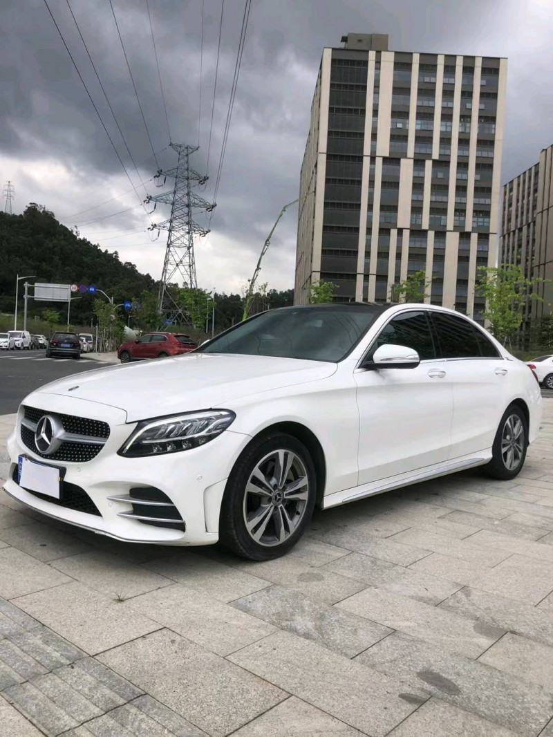 东莞19年奔驰C3