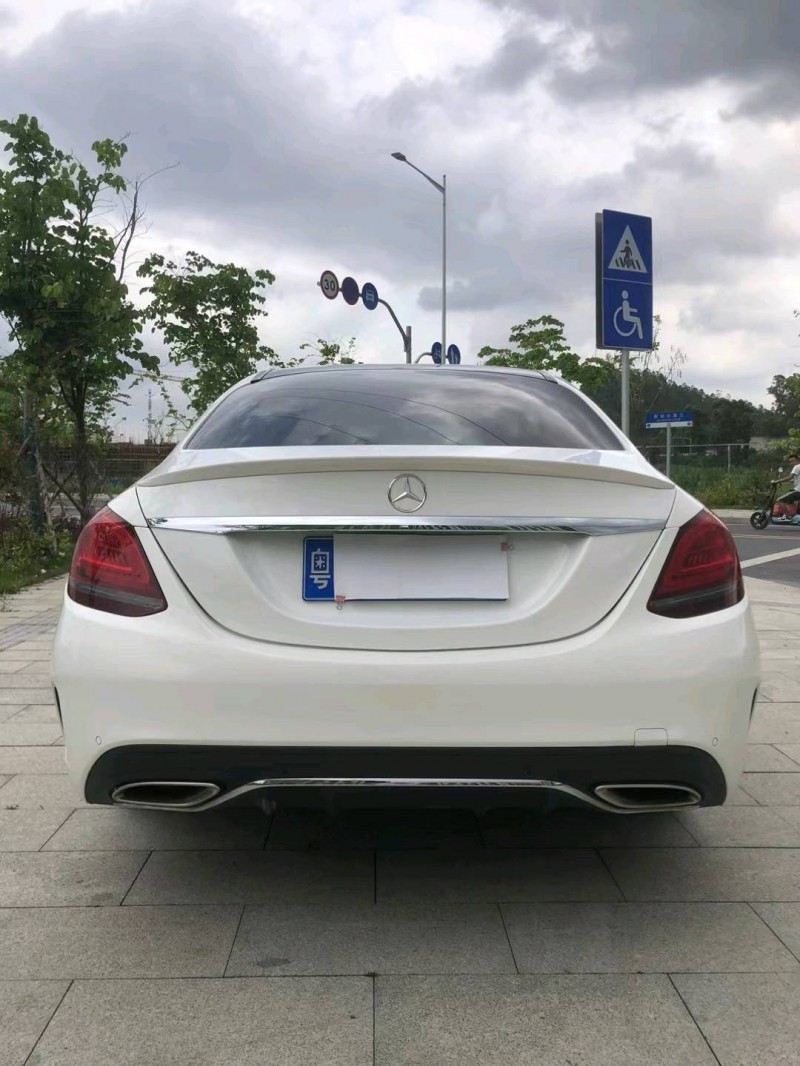 东莞19年奔驰C5