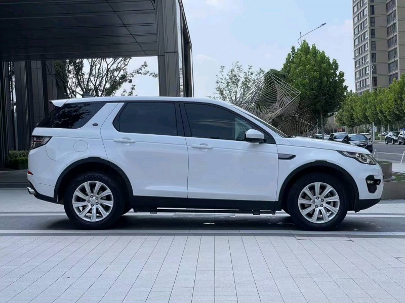 徐州18年路虎发现神行7