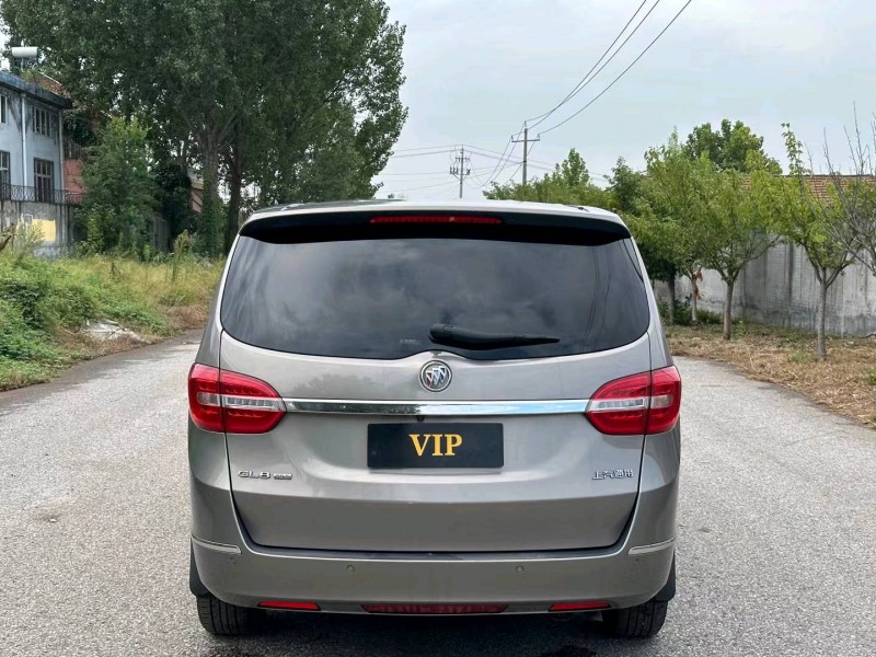 青岛17年别克GL88