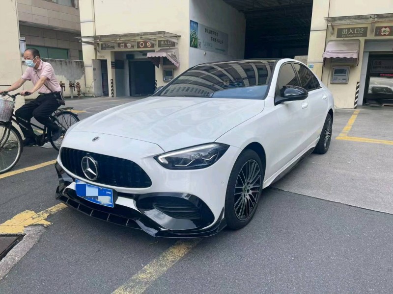 湖州23年奔驰C9