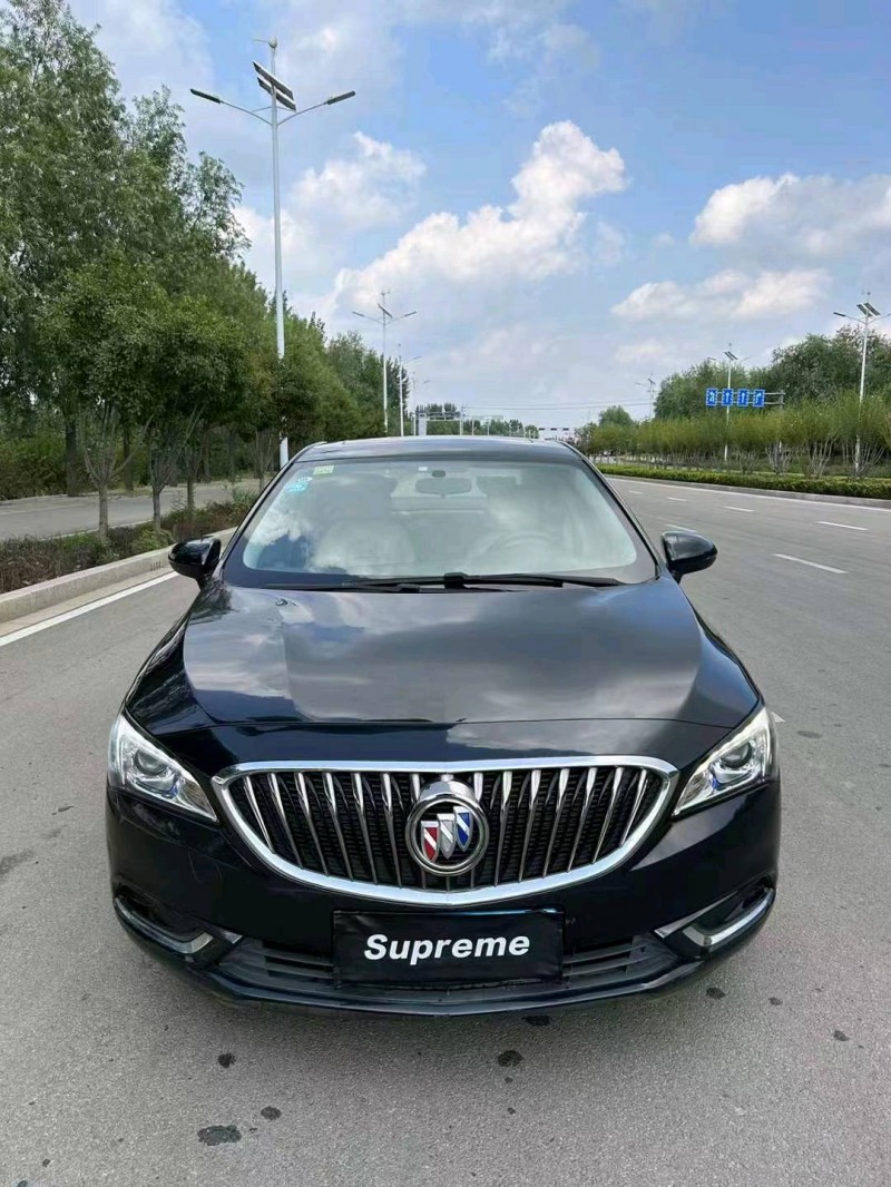 枣庄16年别克威朗1