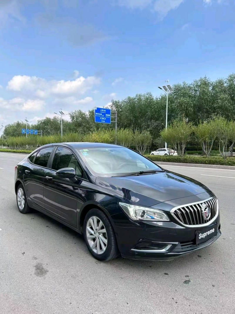 枣庄16年别克威朗3