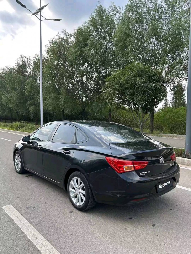 枣庄16年别克威朗6