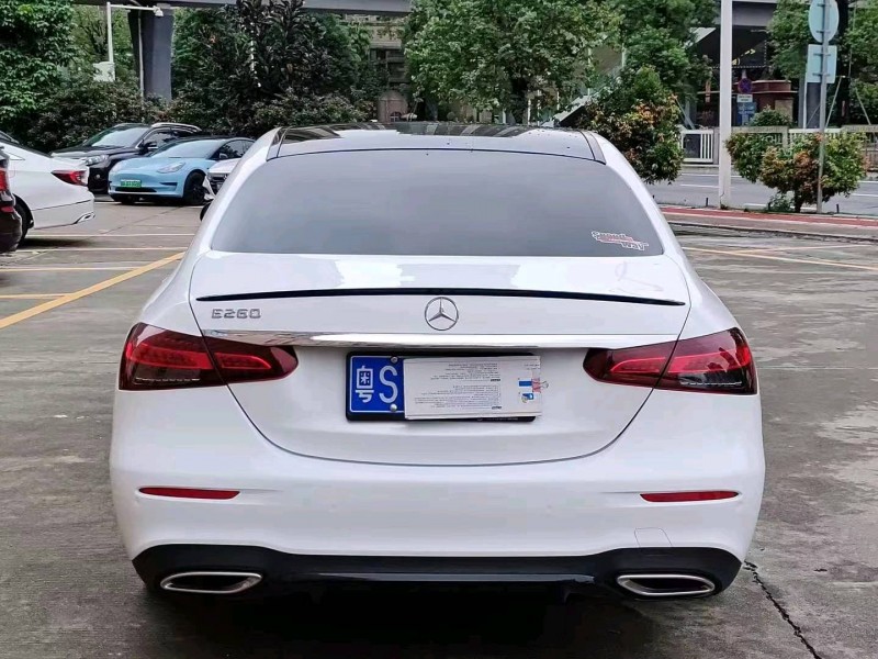 汕头21年奔驰E8