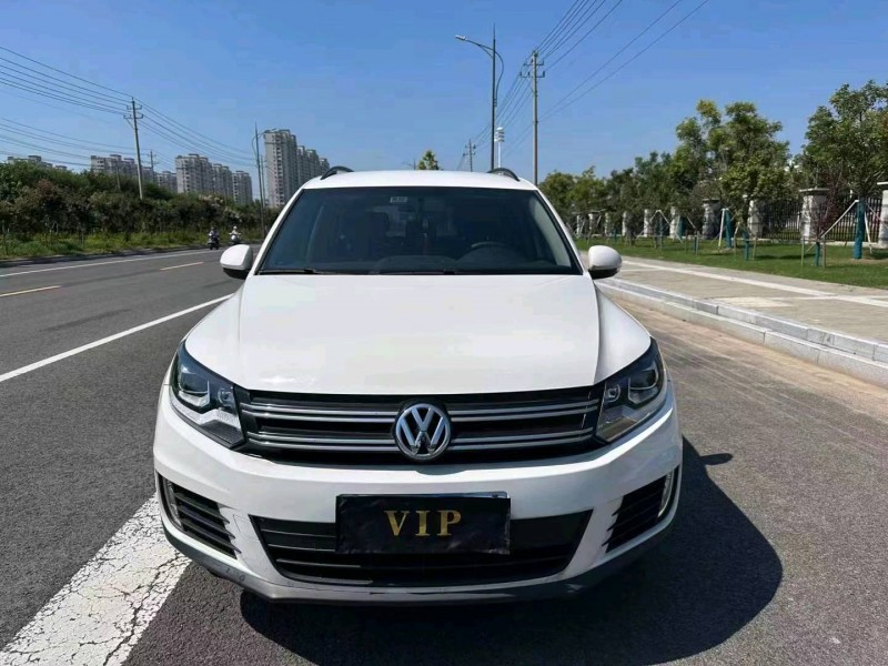 苏州19年大众途观1