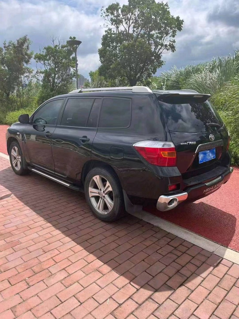 泉州11年豐田漢蘭達5