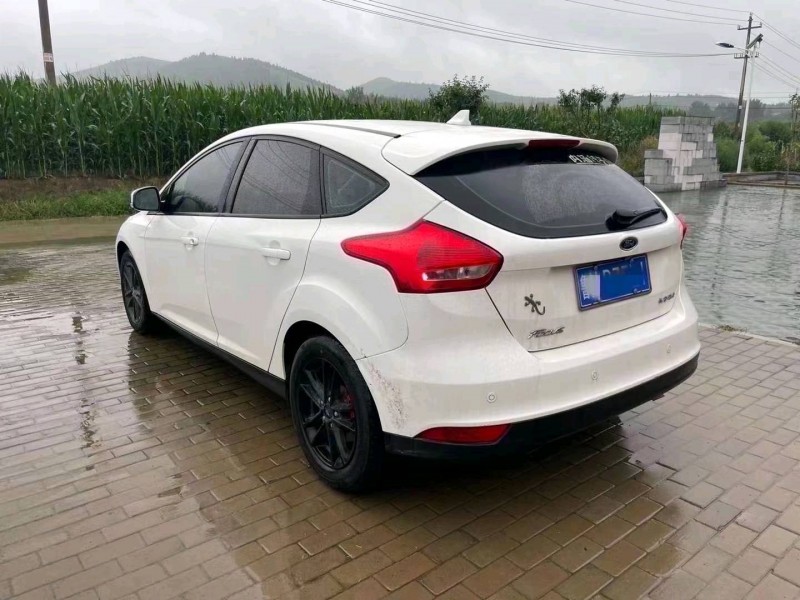 淄博18年福特福克斯8