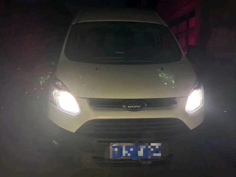 枣庄22年福特全顺1