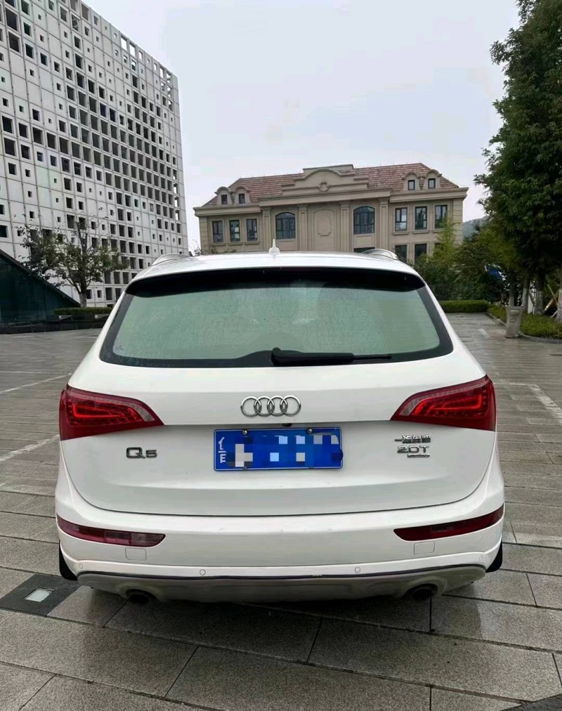 枣庄10年奥迪Q57
