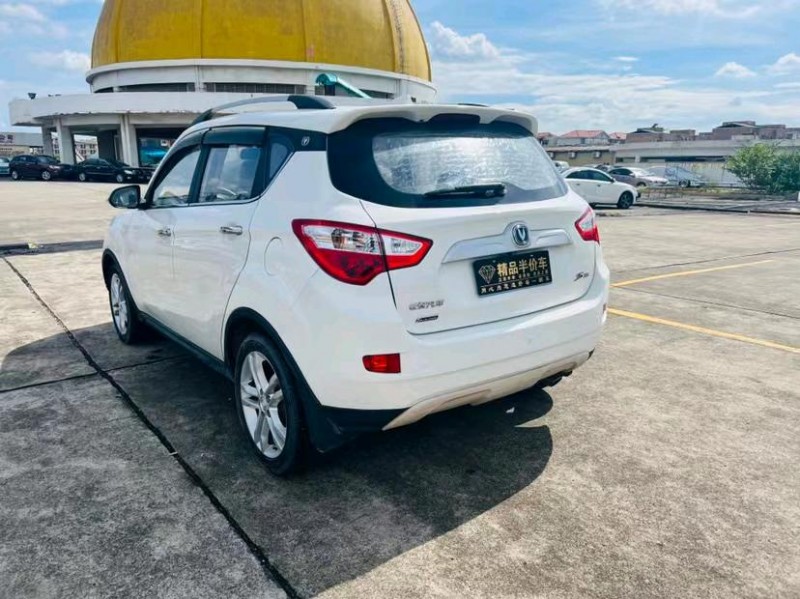 东莞15年长安汽车CS357