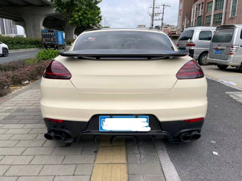 广州14年保时捷帕拉梅拉7
