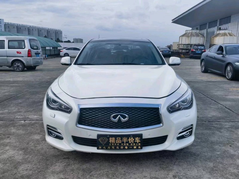 东莞16年英菲尼迪Q50L1