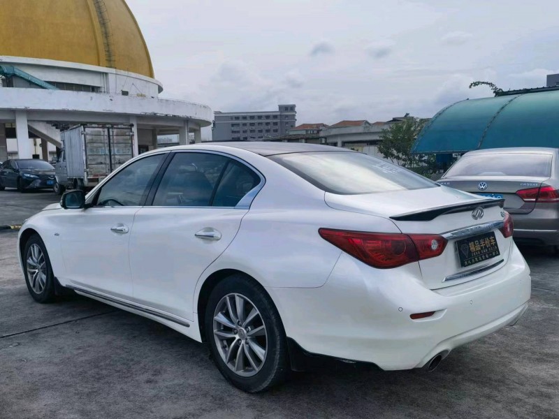 东莞16年英菲尼迪Q50L7