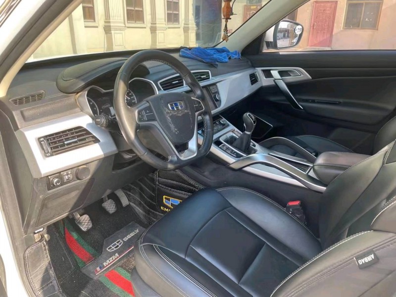 保定17年吉利博越6