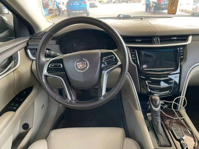 保定16年凯迪拉克XTS7
