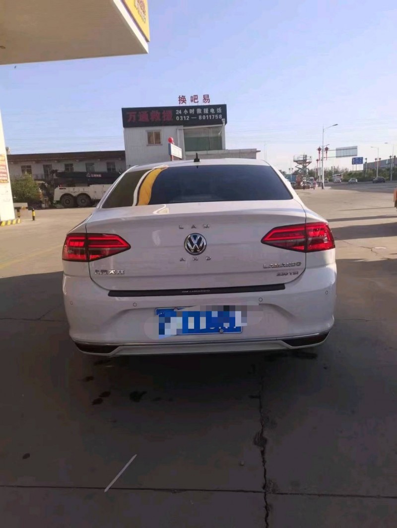保定22年大众凌渡9