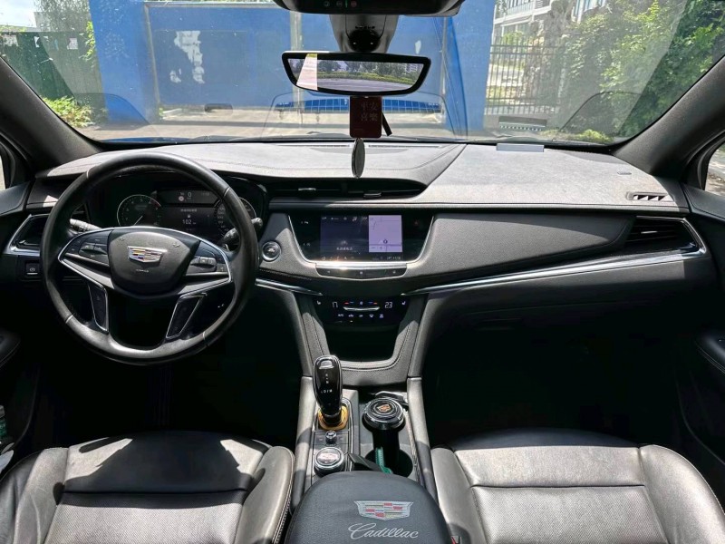 盐城19年凯迪拉克XT57