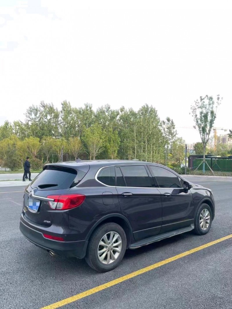 枣庄16年别克昂科威5