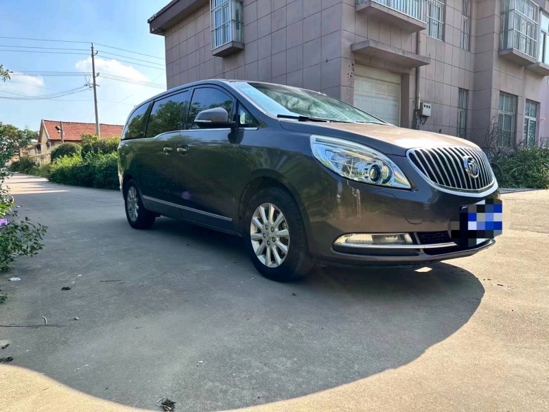 东营13年别克GL82