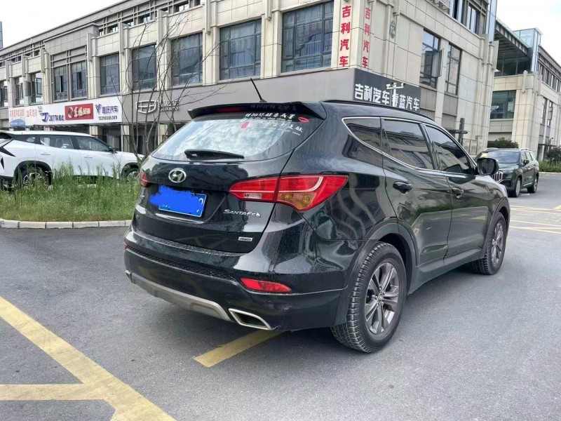 淮南13年现代新胜达4