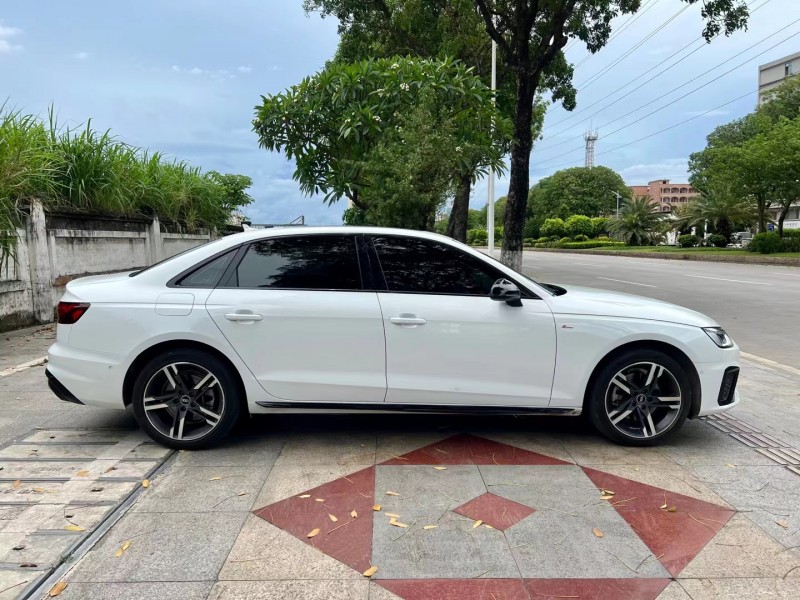 东莞22年奥迪A4L8