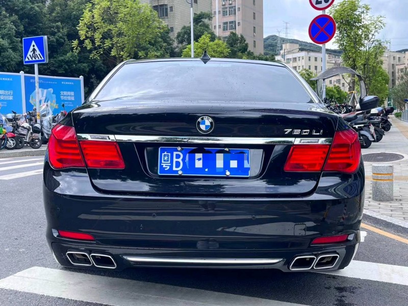广州12年宝马7系9