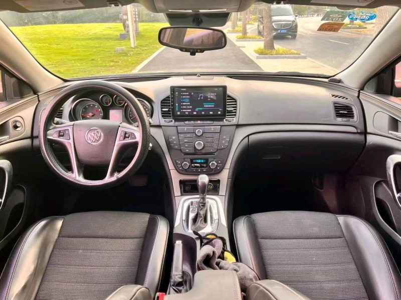 嘉兴13年别克君威3