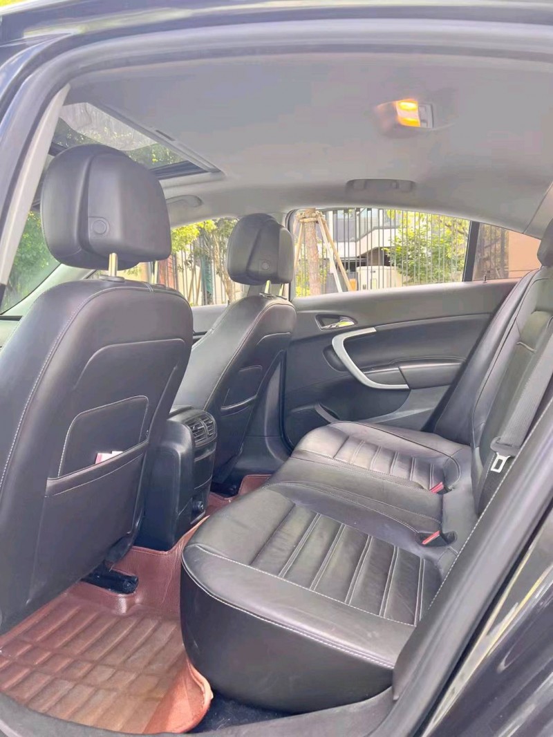 嘉兴14年别克君威5