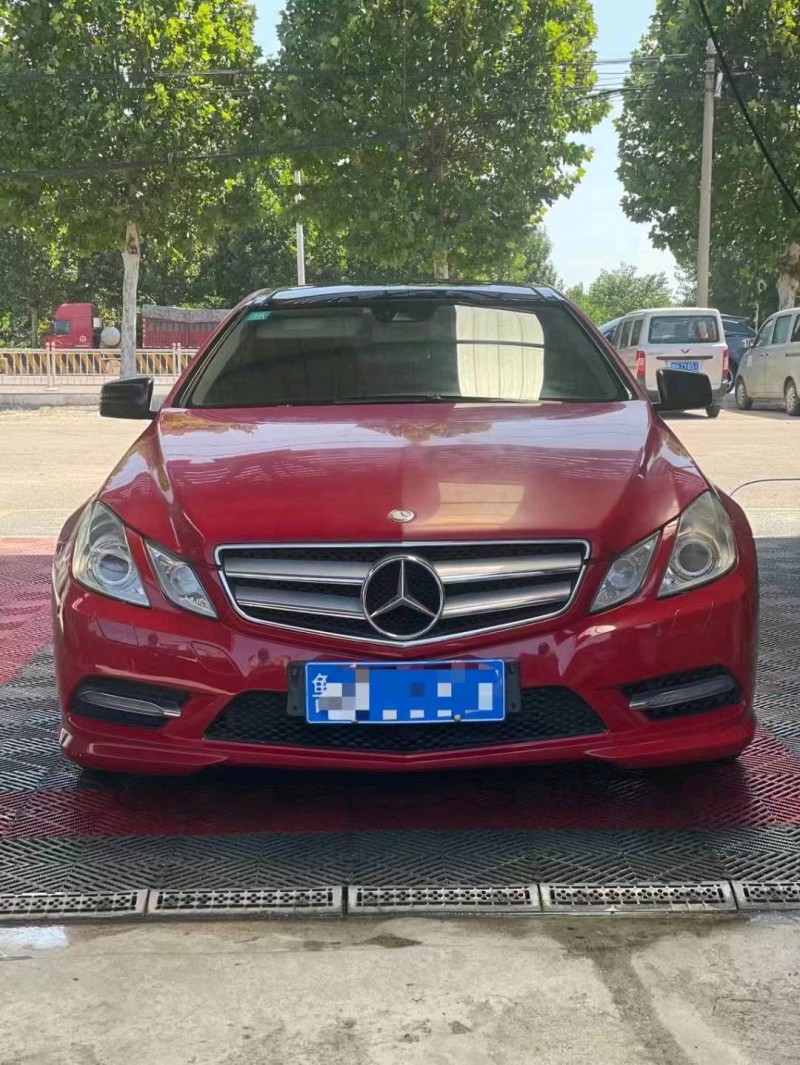 东营13年奔驰E1