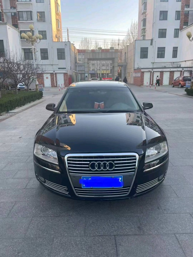 潍坊07年奥迪A8L1
